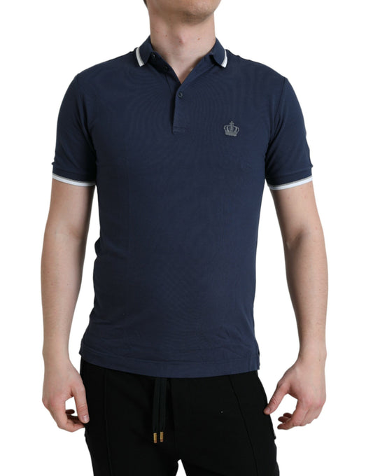 Elegante polo con corona bordada