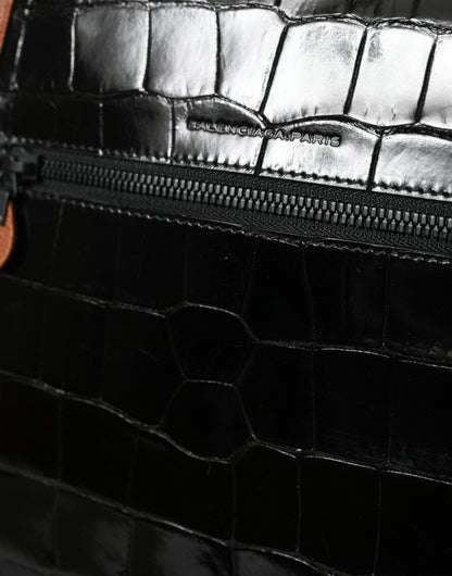 Elegante bolso bandolera de piel de cocodrilo