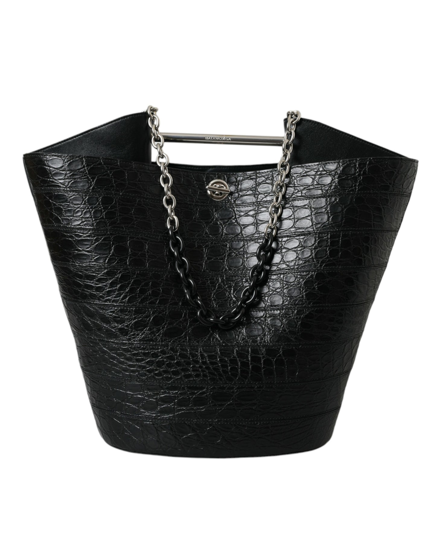 Elegante bolso maxi tipo cubo de piel de cocodrilo negra