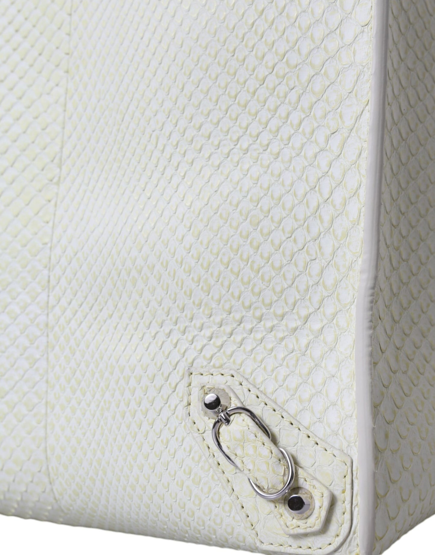 Bolso elegante de piel de pitón en blanco y amarillo