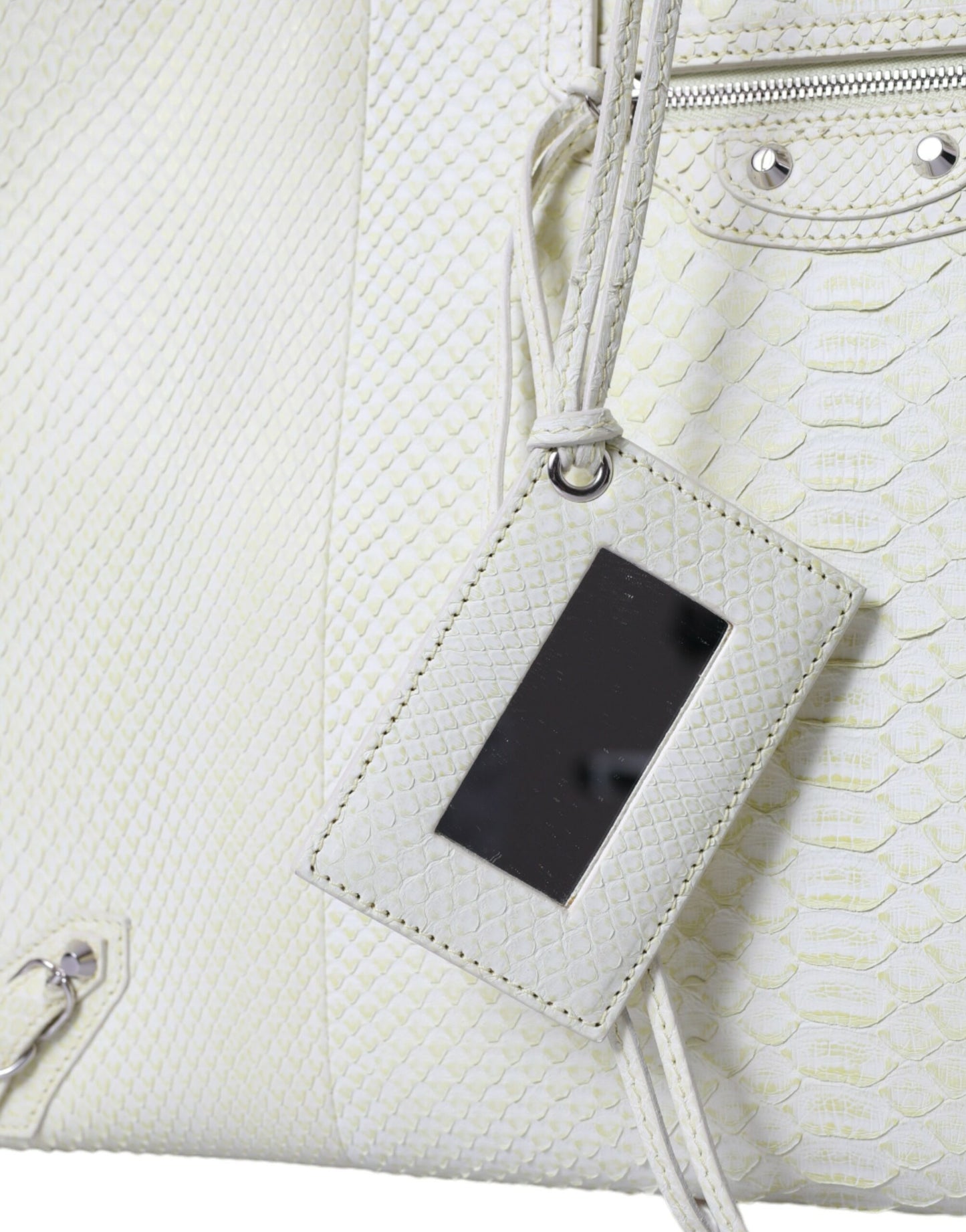 Bolso elegante de piel de pitón en blanco y amarillo