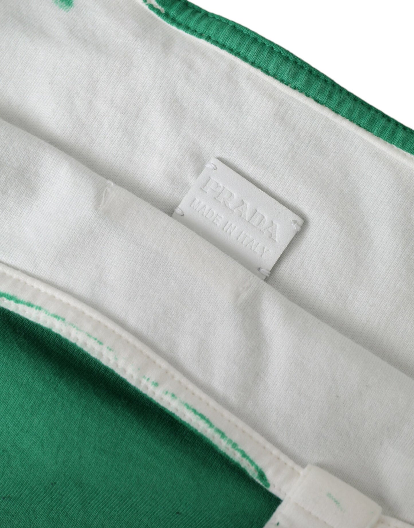Elegante bolso de tela verde