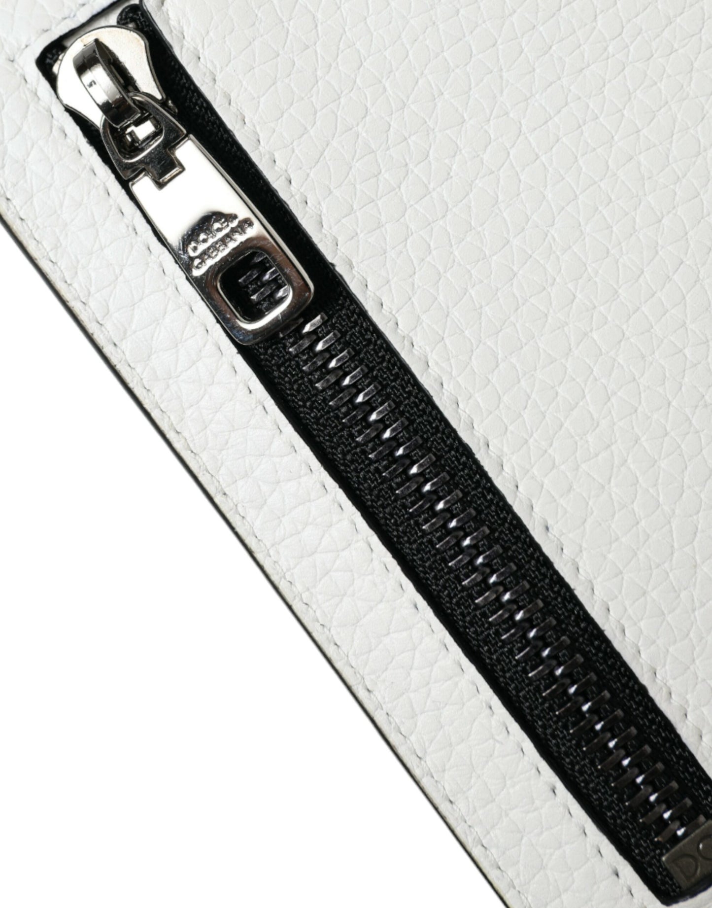 Cartera porta tarjetas con logotipo y cordón de piel de becerro blanca