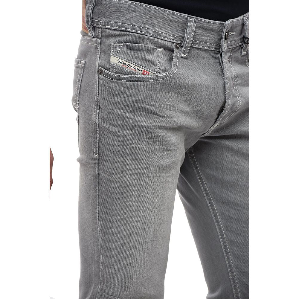Vaqueros y pantalones de algodón gris