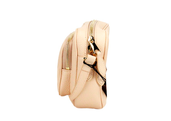 Bolso bandolera pequeño para cámara de piel granulada en color rosa melocotón de marca