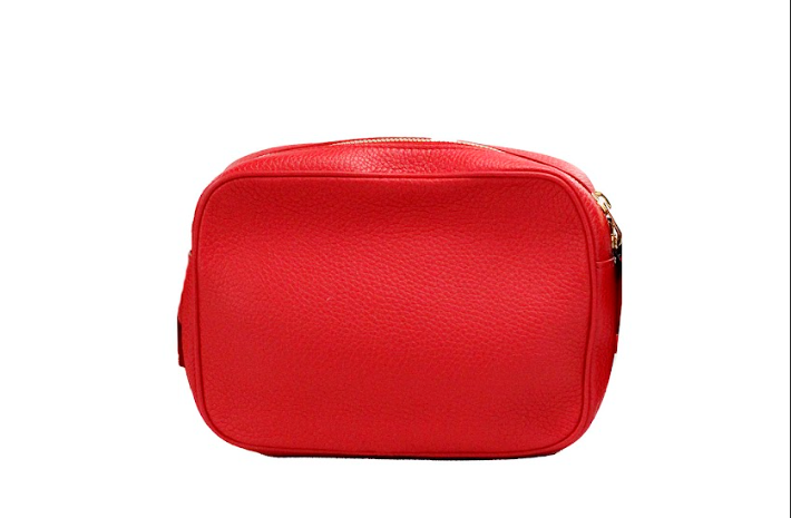 Bolso bandolera pequeño para cámara de piel granulada en color rojo brillante de marca