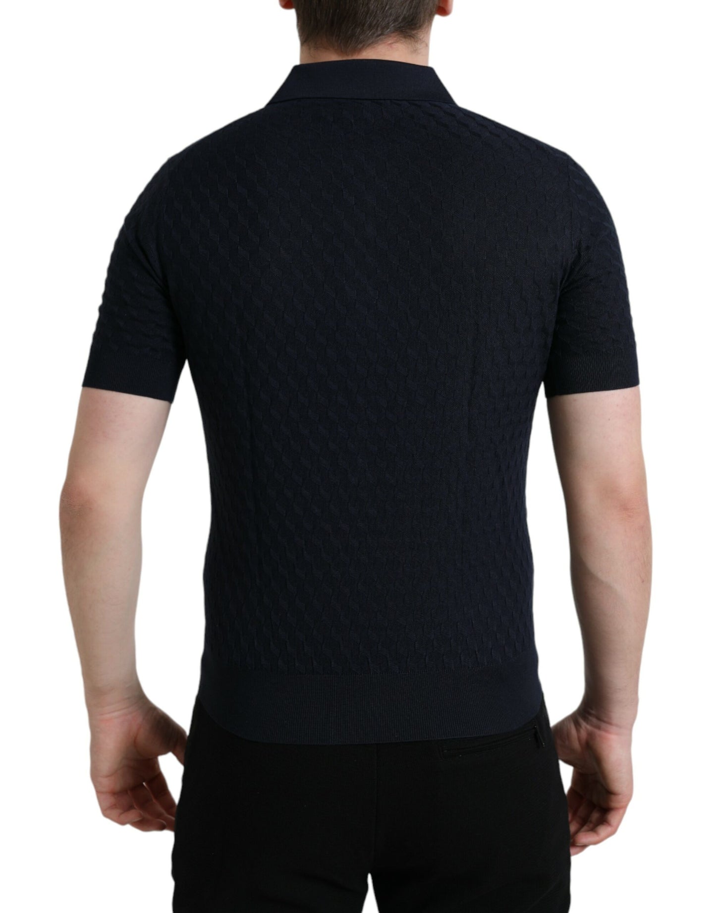 Camiseta polo de manga corta con cuello azul oscuro