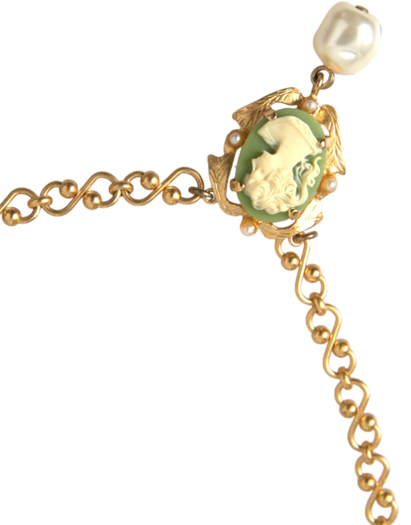 Collar con colgante de perla y cadena de latón dorado
