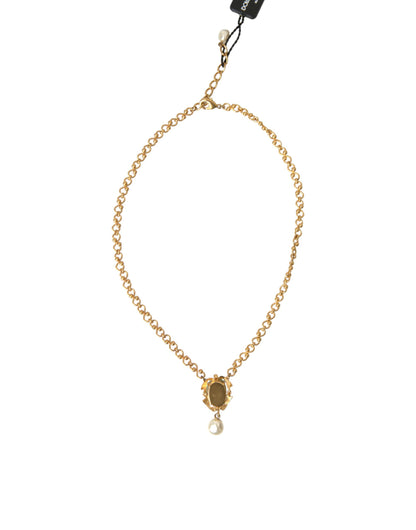 Collar con colgante de perla y cadena de latón dorado