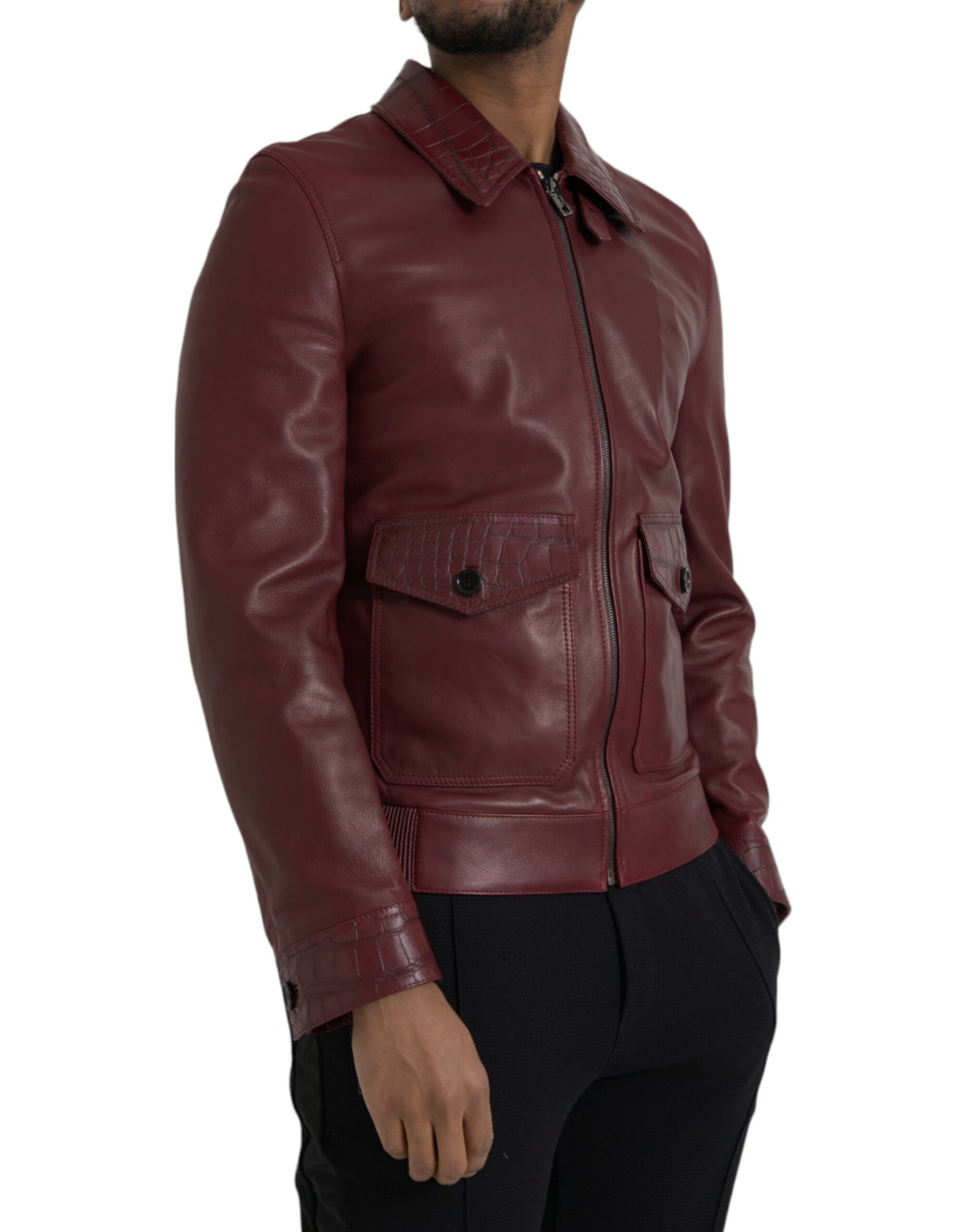 Chaqueta biker de cuero exótico color granate con cremallera