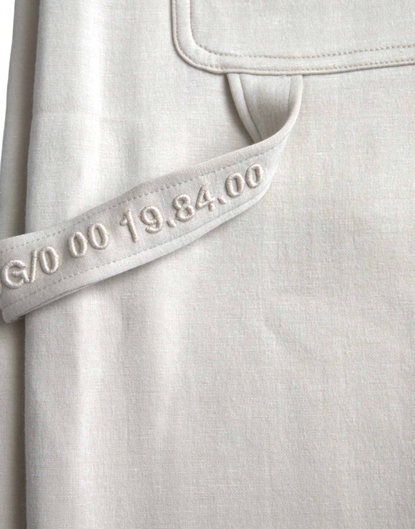 Pantalones deportivos cargo tipo jogger de viscosa color blanco roto