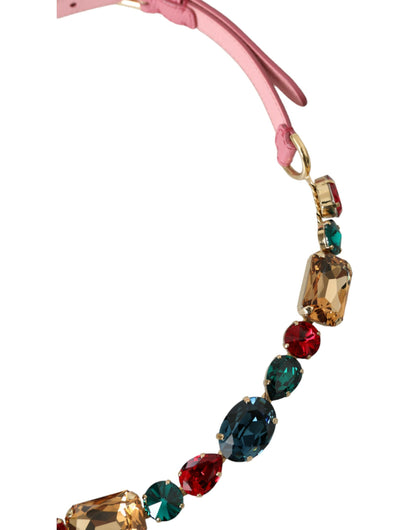 Cinturón de cuero rosa adornado con cadena de cristales