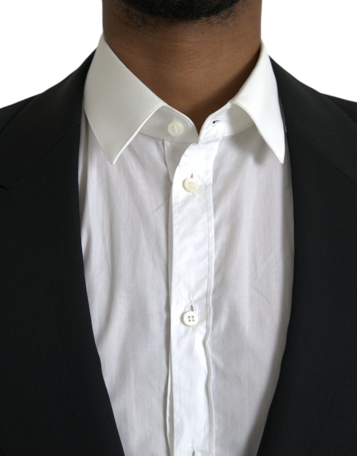 Blazer de lana negra con botonadura sencilla