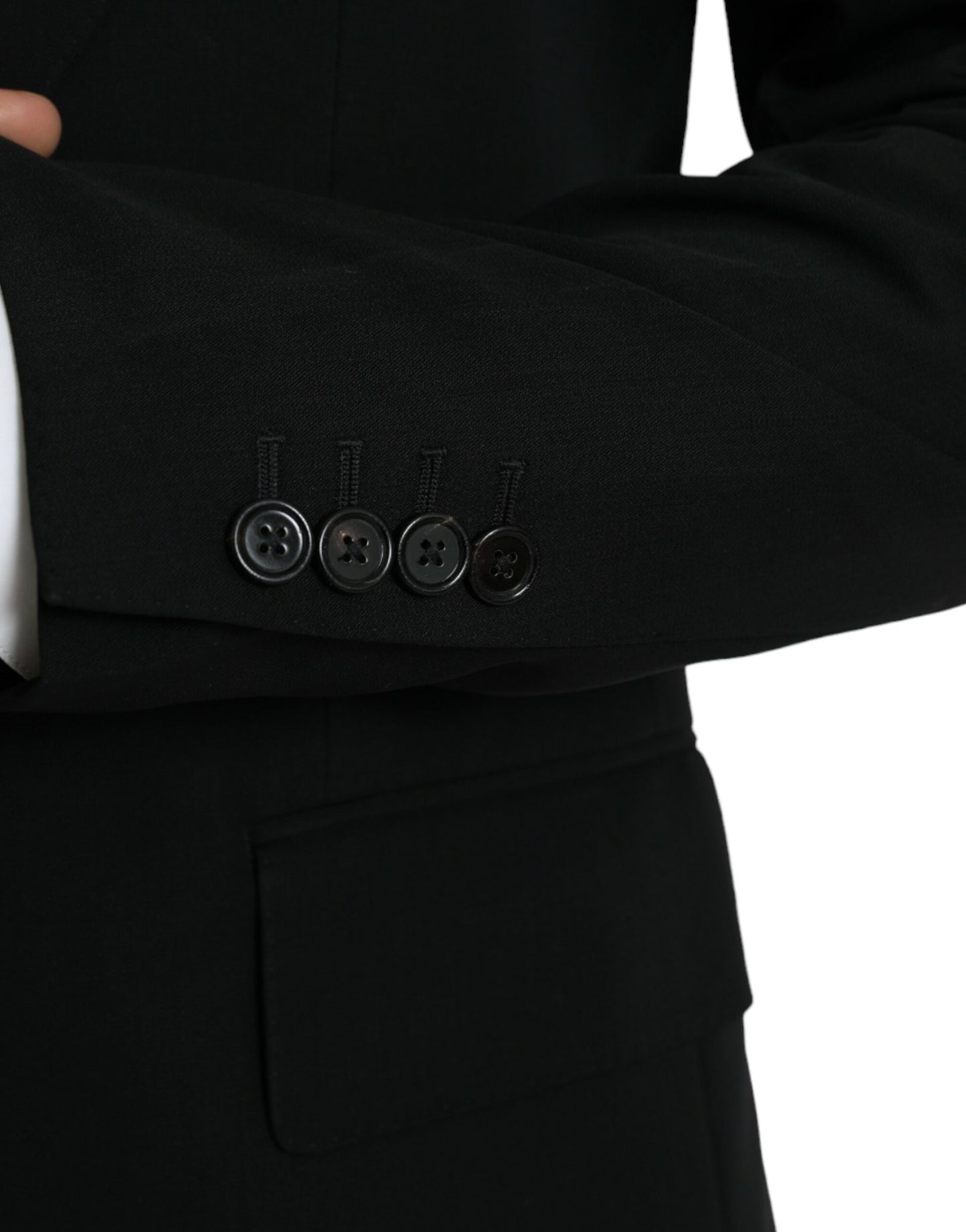 Blazer de lana negra con botonadura sencilla