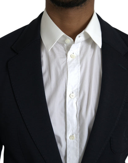 Blazer de lana negra con muesca y botonadura sencilla
