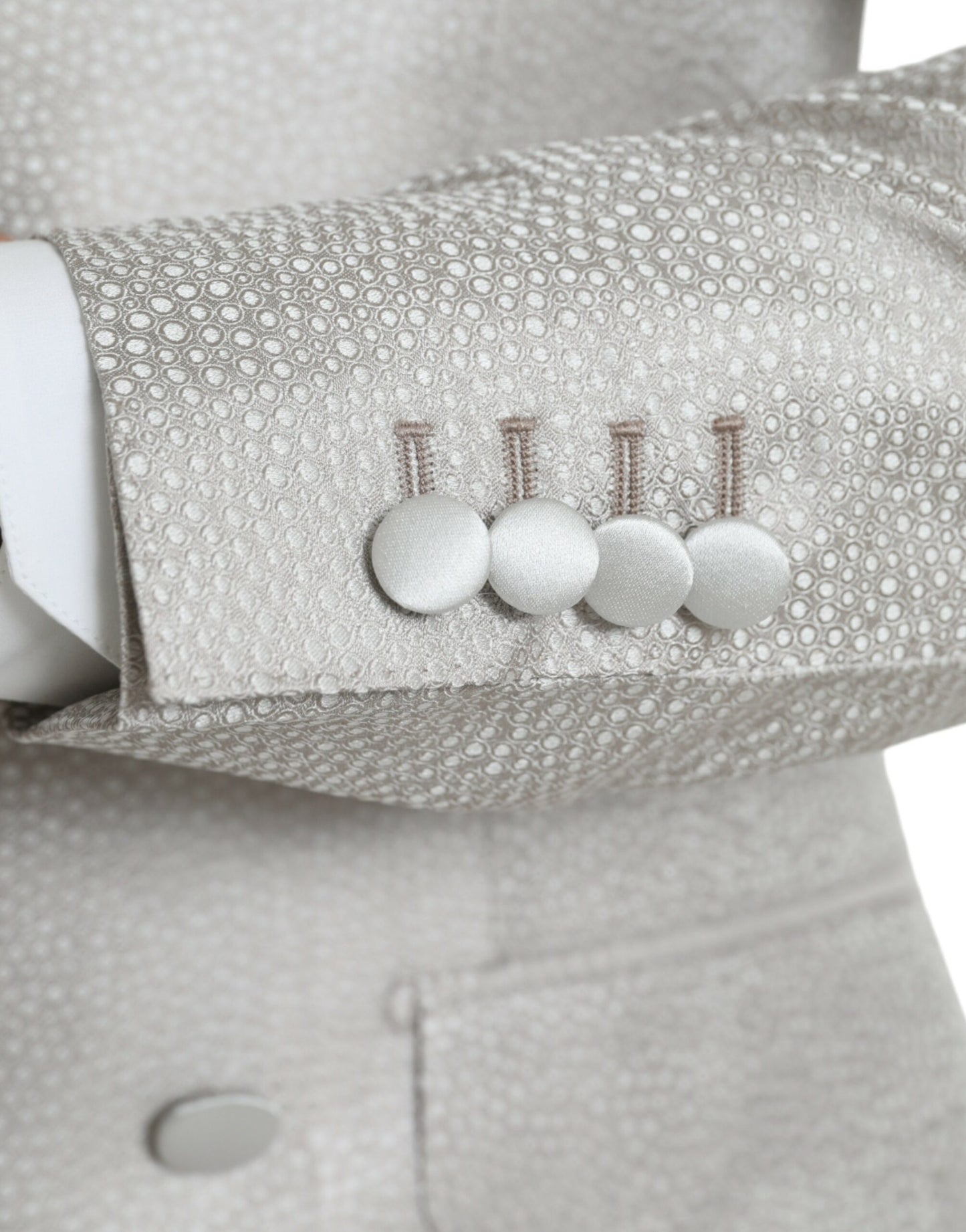 Blazer cruzado MARTINI en color blanco roto