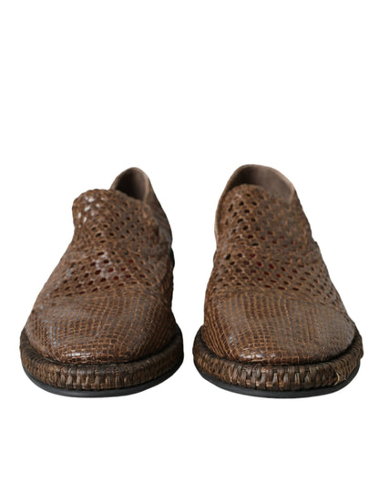 Mocasines casuales de cuero tejido marrón