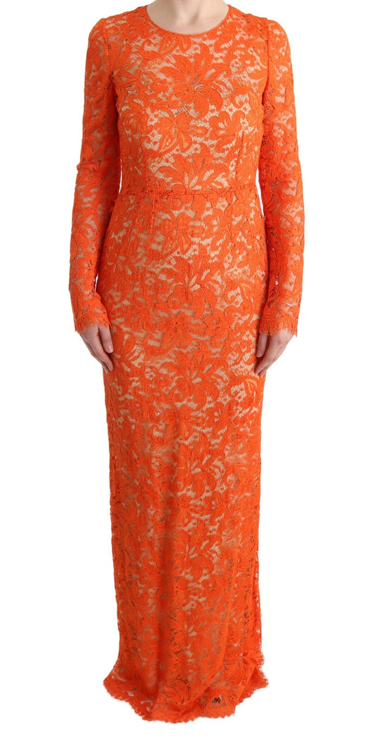 Elegante vestido naranja de manga larga y corte tubo