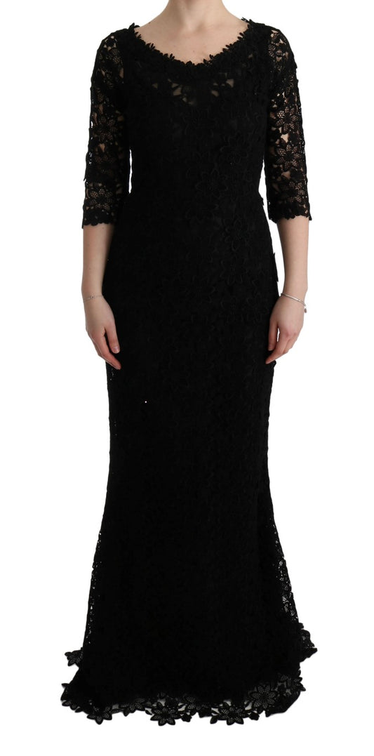 Elegante vestido negro con forro de seda