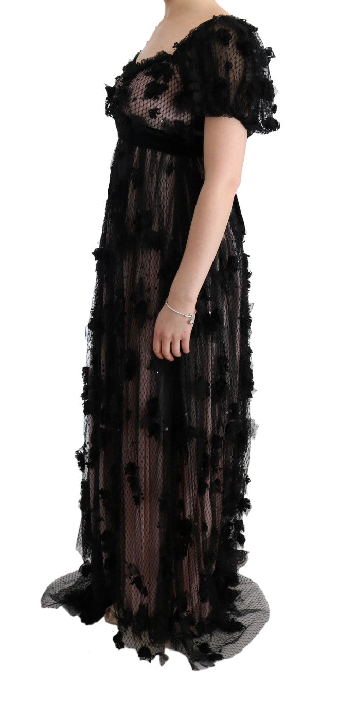 Elegante vestido largo con apliques florales