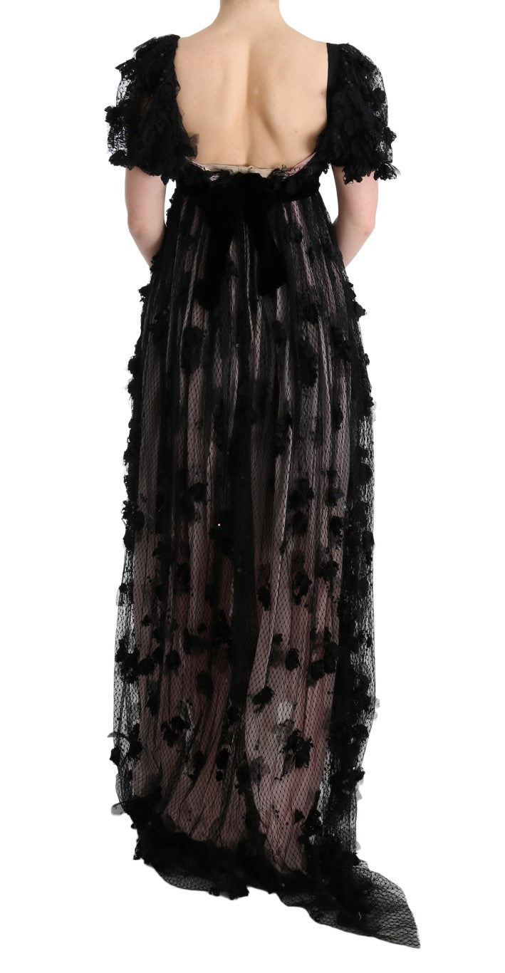 Elegante vestido largo con apliques florales