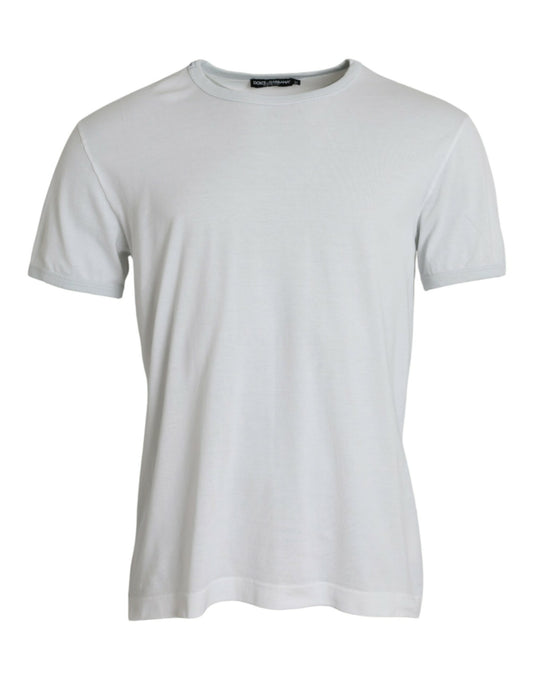Camiseta blanca de algodón con cuello redondo y manga corta