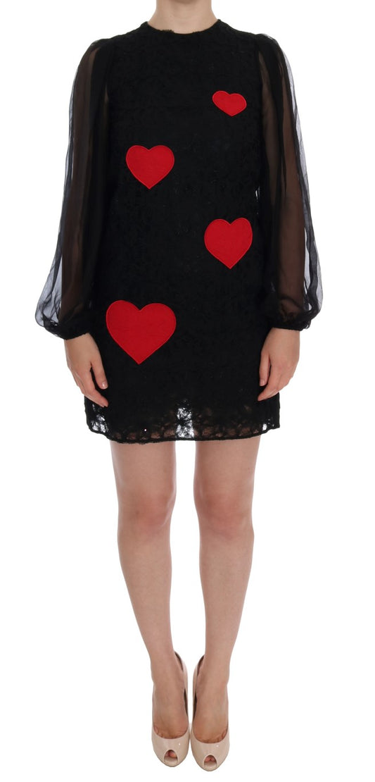 Elegante vestido recto con apliques de corazón de encaje negro