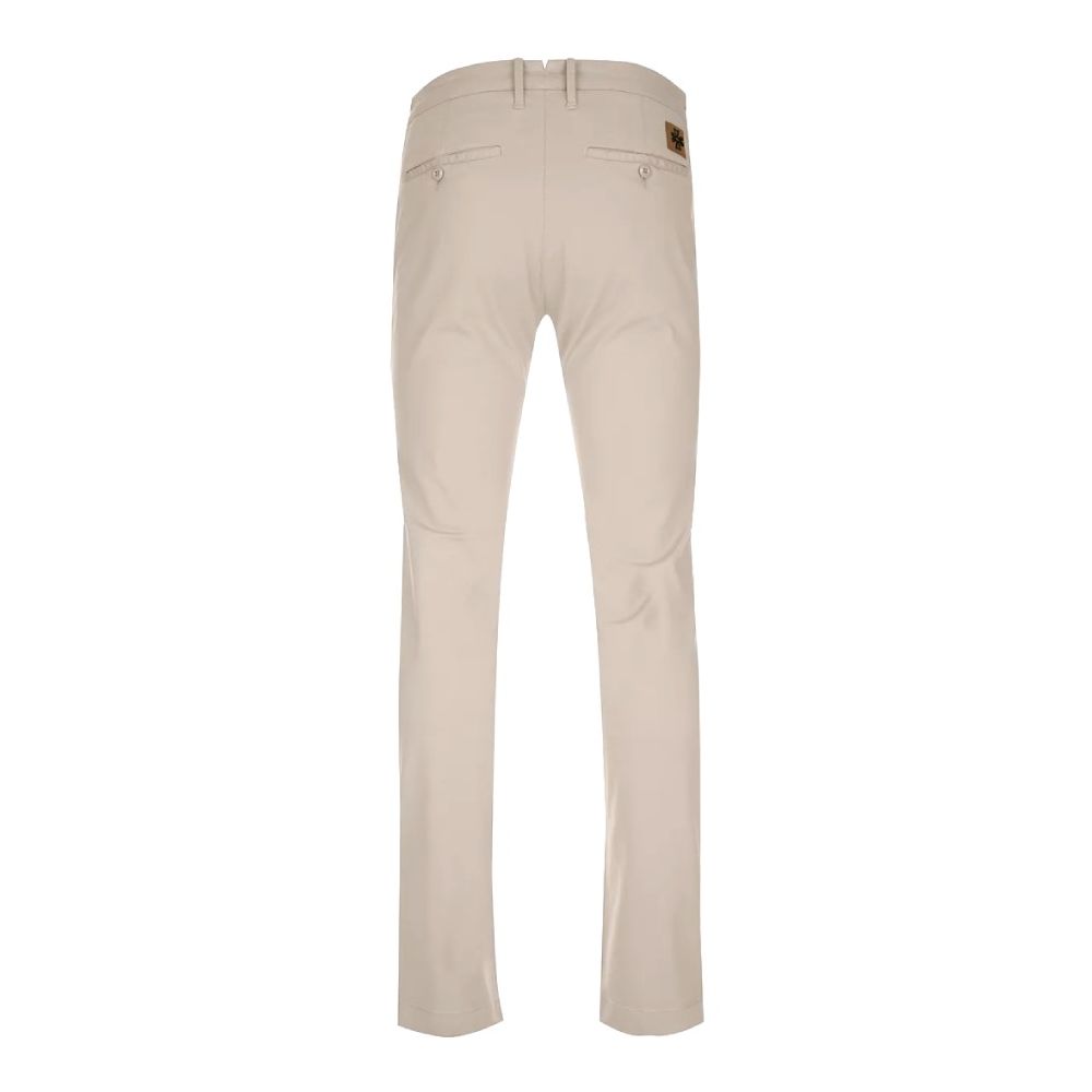 Pantalón chino de algodón beige: corte entallado y elegante