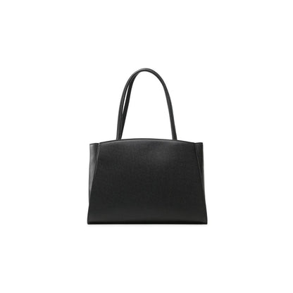 Bolso elegante de ébano con detalle de logotipo plateado