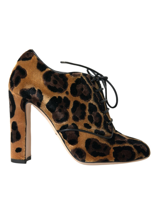 Botines con cordones de pelo de leopardo marrón