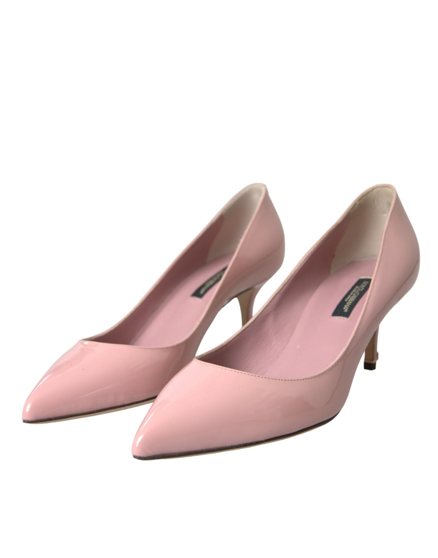 Zapatos de tacón de charol rosa claro