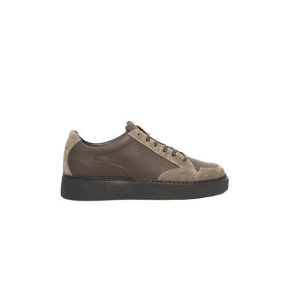 Zapatillas de piel beige para hombre