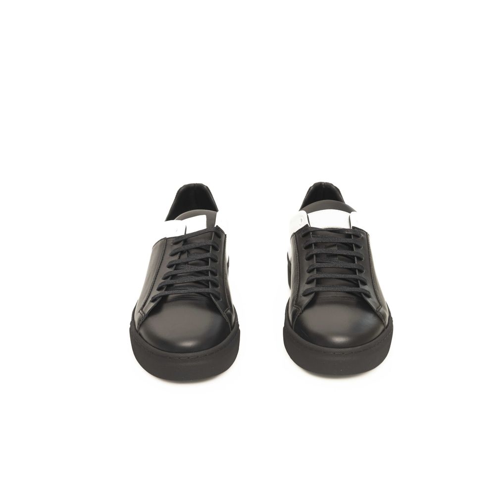 Zapatillas de cuero negro para hombre