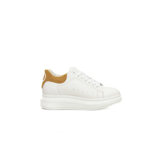 Zapatillas blancas de piel para mujer