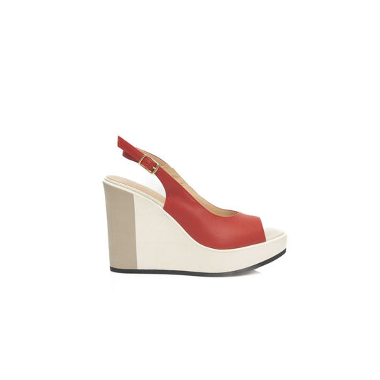 Sandalia de piel roja para mujer