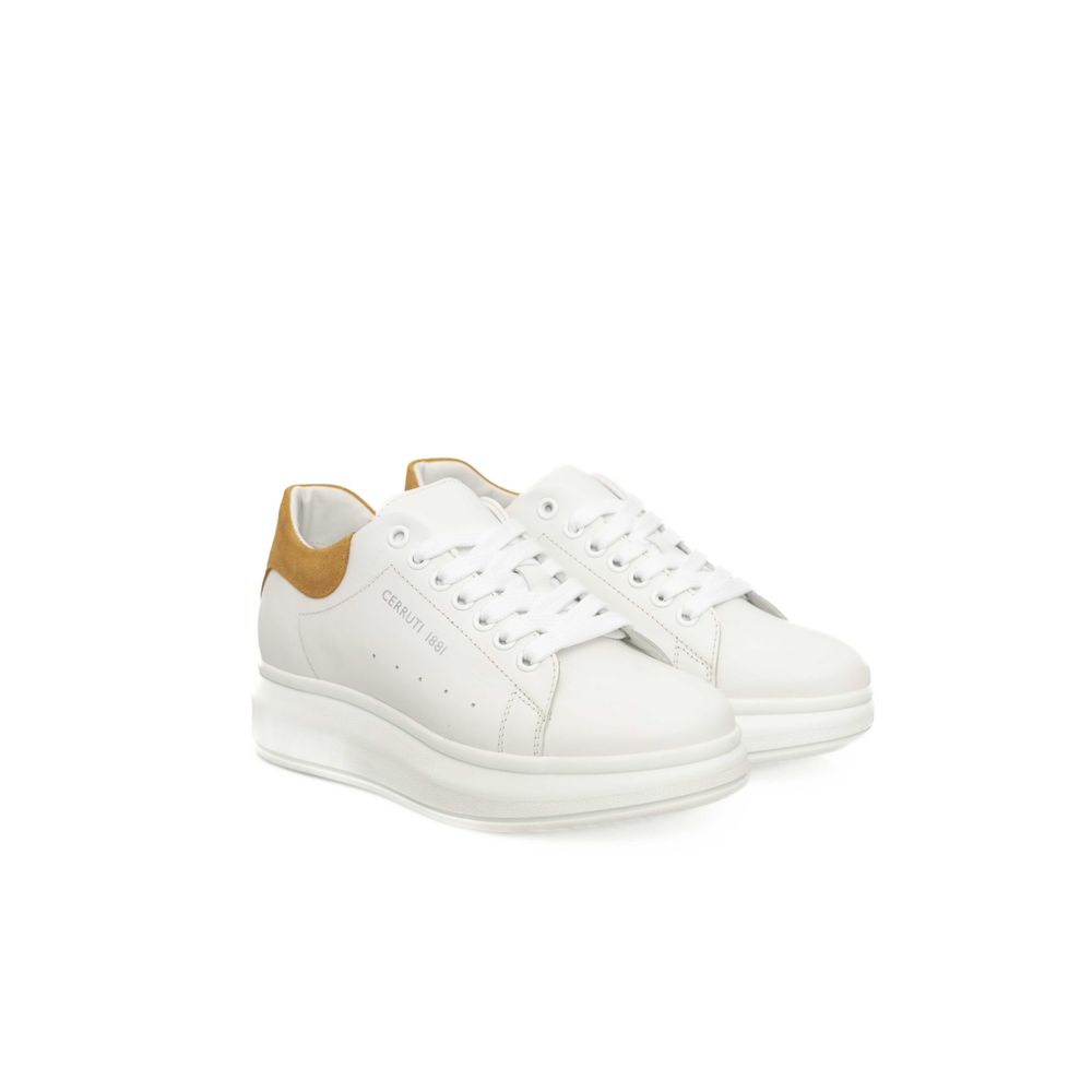 Zapatillas blancas de piel para mujer