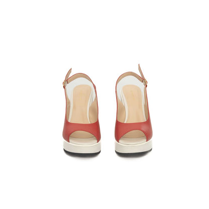 Sandalia de piel roja para mujer