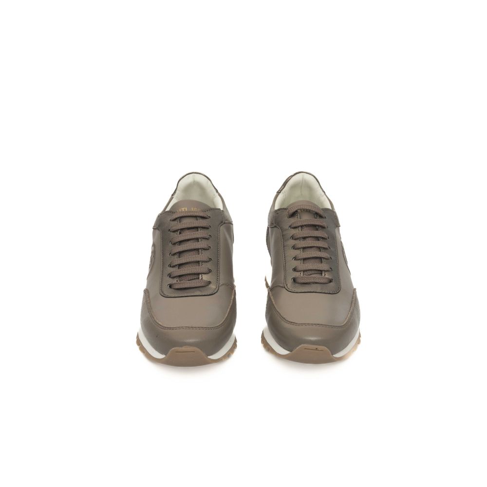 Zapatillas de piel beige para mujer