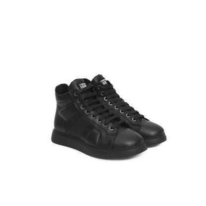 Zapatillas de piel negra para mujer