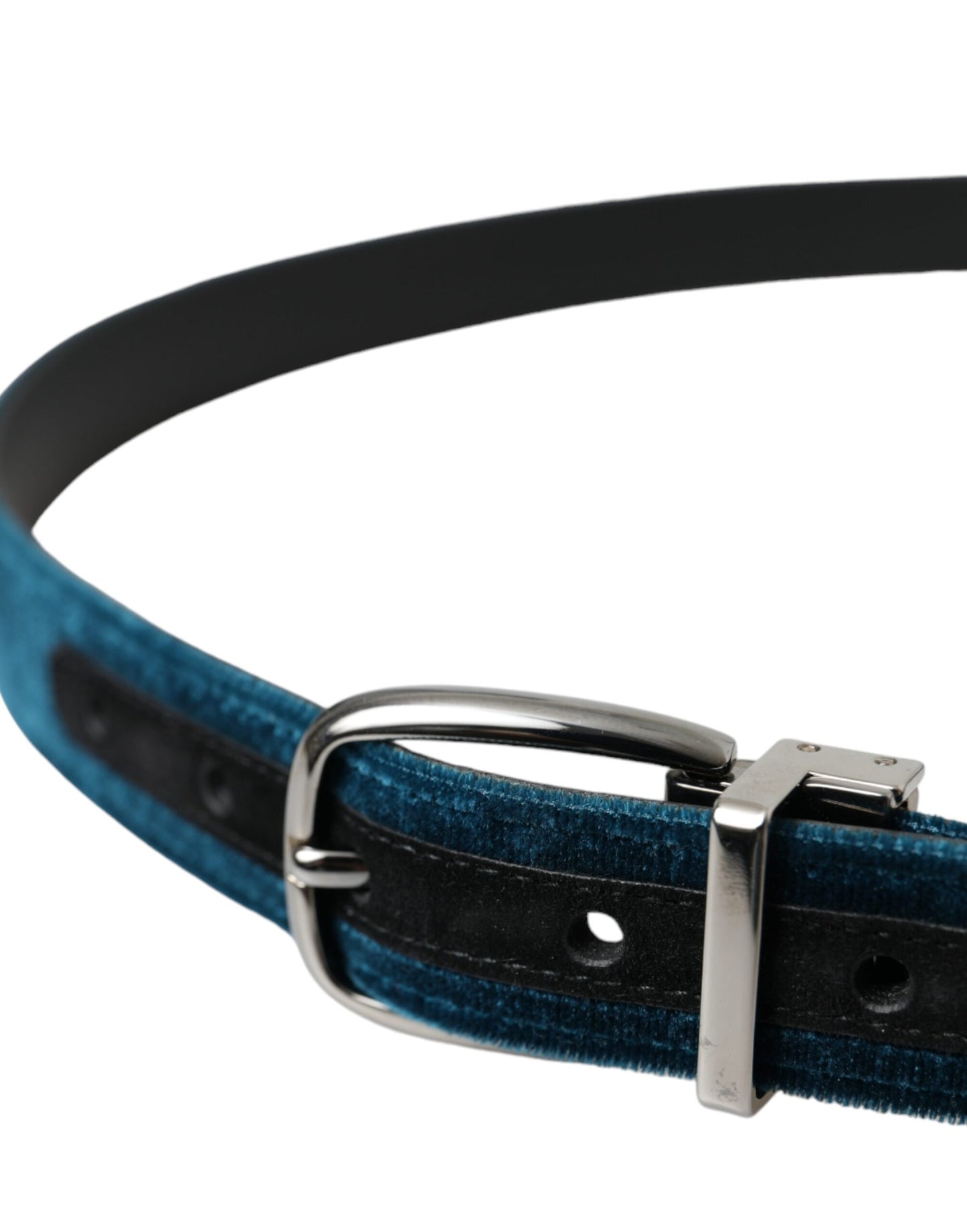 Cinturón de cuero de terciopelo azul con hebilla de metal plateado