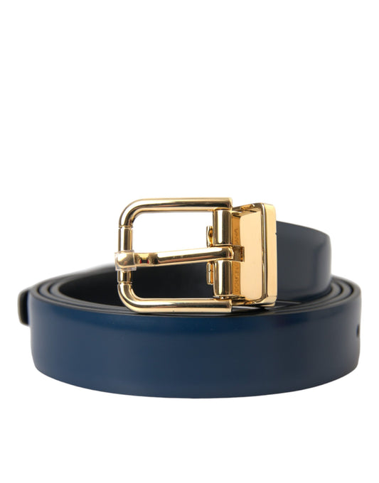 Cinturón de piel de becerro azul con hebilla de metal dorado para hombre