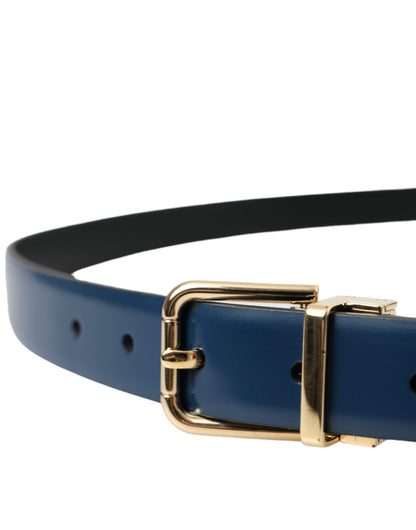 Cinturón de piel de becerro azul con hebilla de metal dorado para hombre