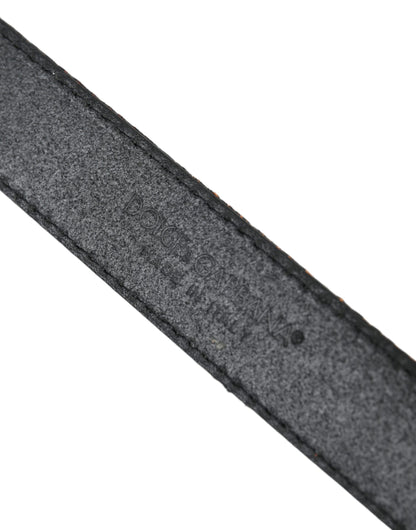 Cinturón con hebilla de metal plateado y rayas jacquard doradas