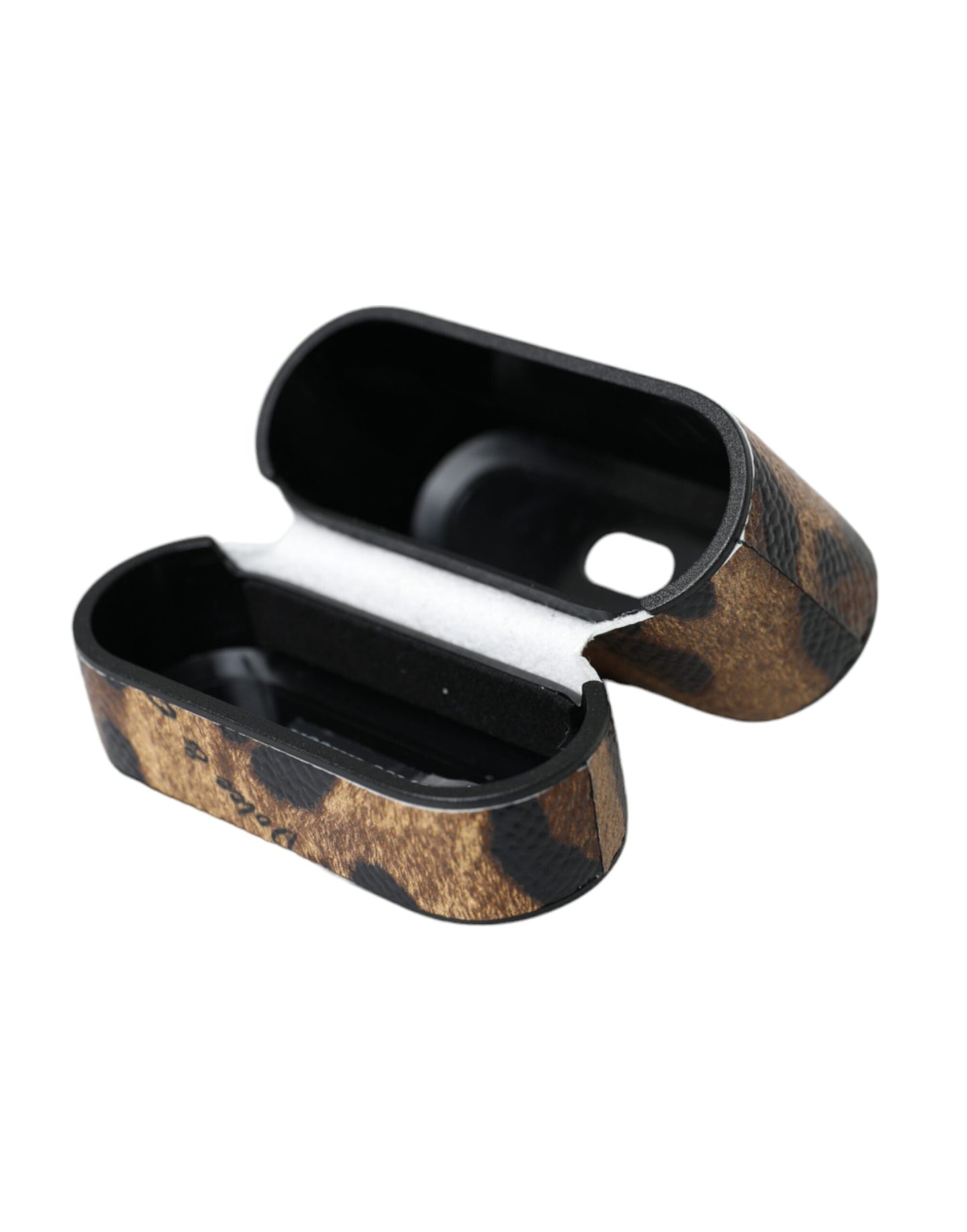 Estuche para AirPods de piel de becerro con estampado de leopardo marrón y placa metálica con el logotipo