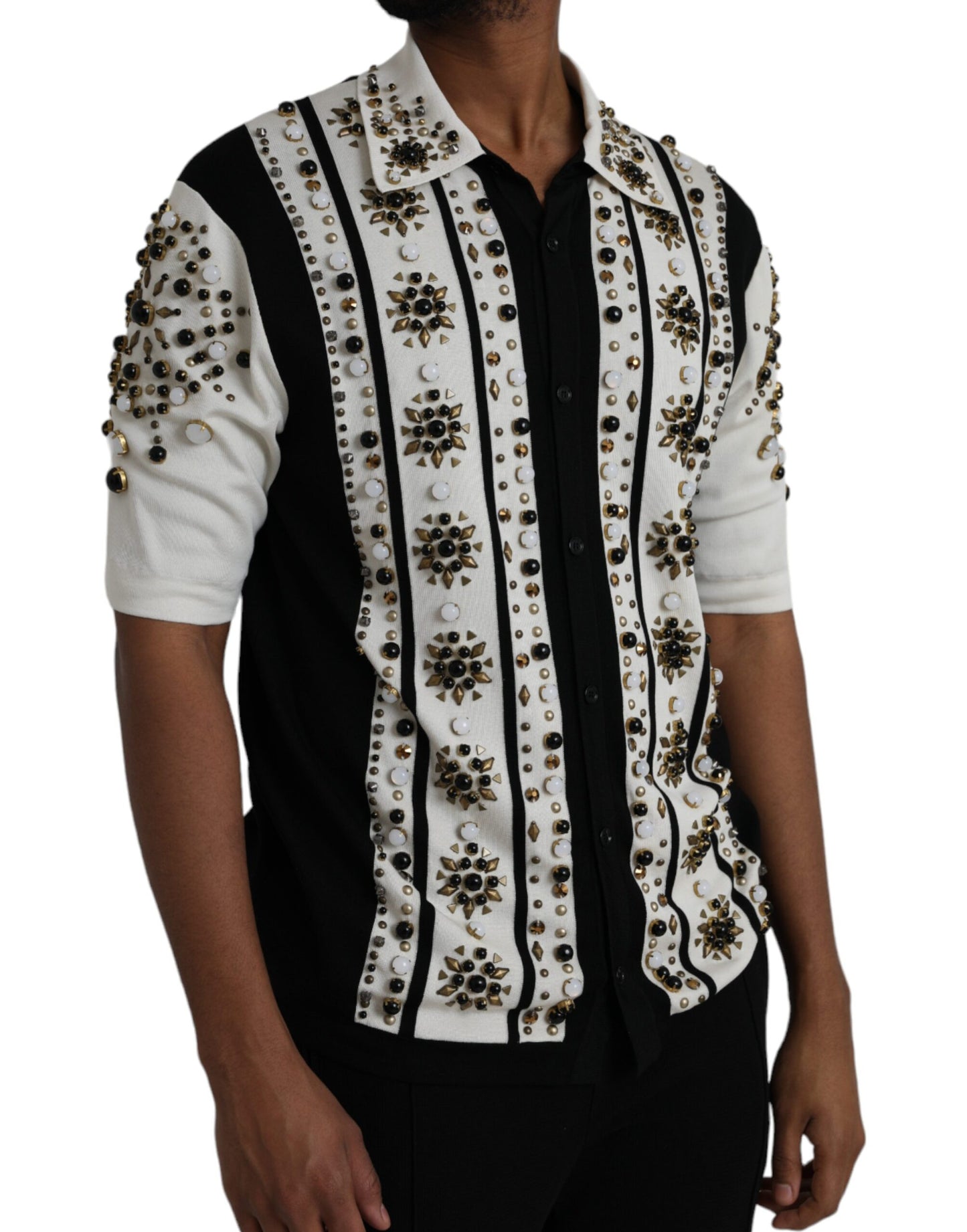 Camisa de seda blanca y negra con cristales tachonados