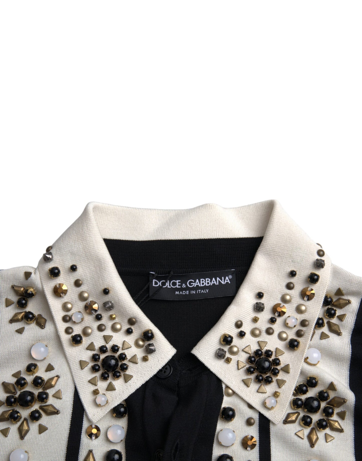 Camisa de seda blanca y negra con cristales tachonados