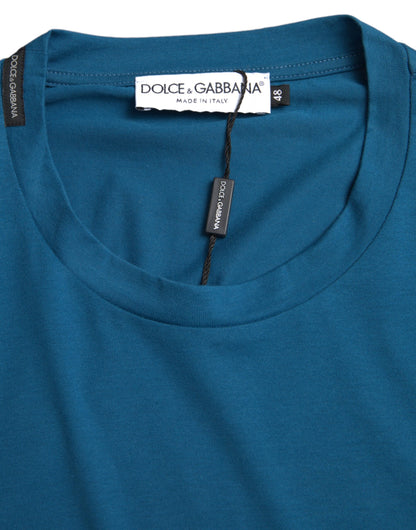 Camiseta de manga corta con cuello redondo y logotipo azul
