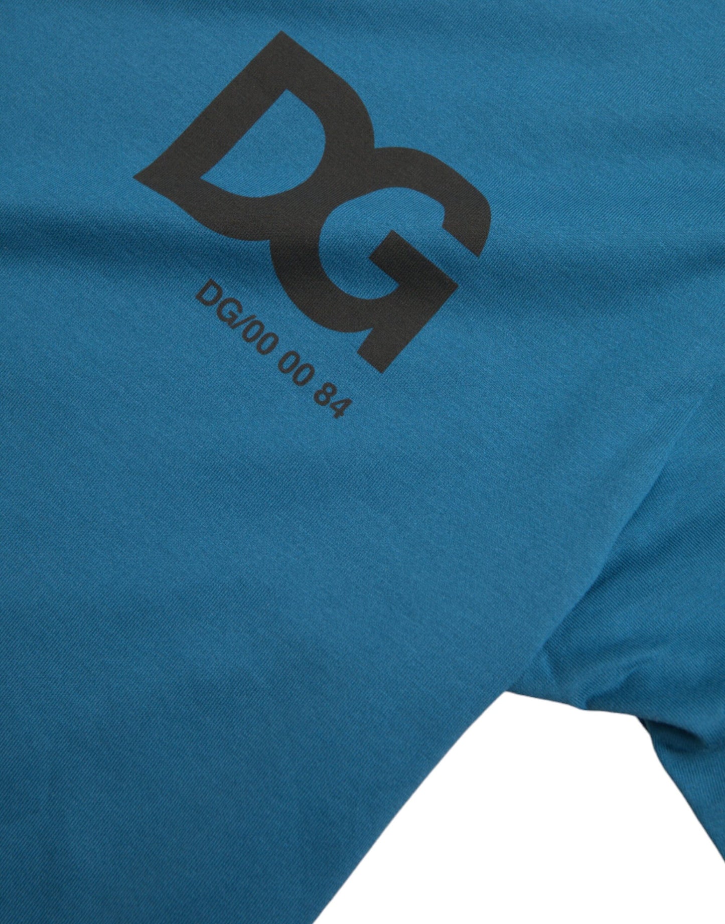 Camiseta de manga corta con cuello redondo y logotipo azul