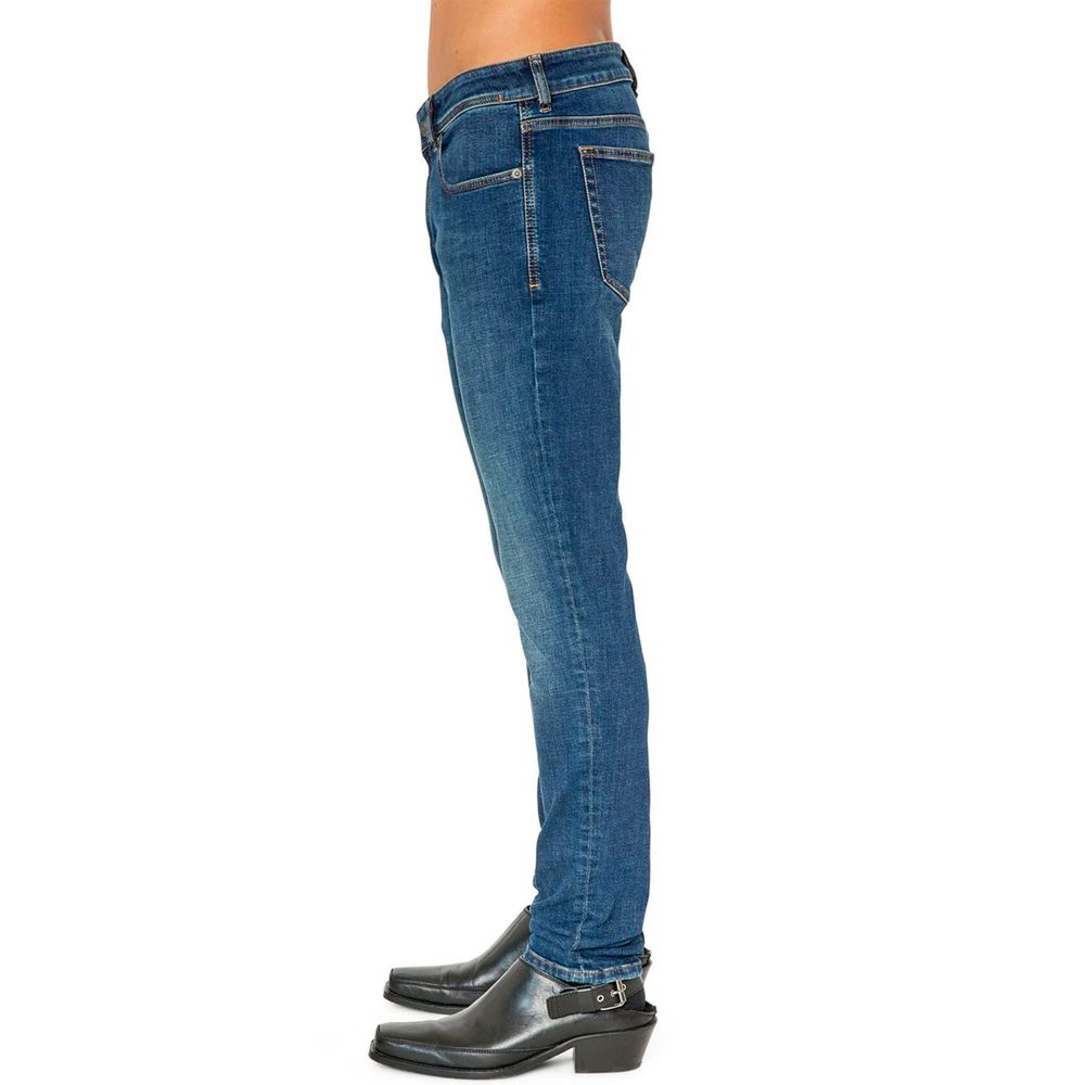 Vaqueros y pantalones de algodón azul
