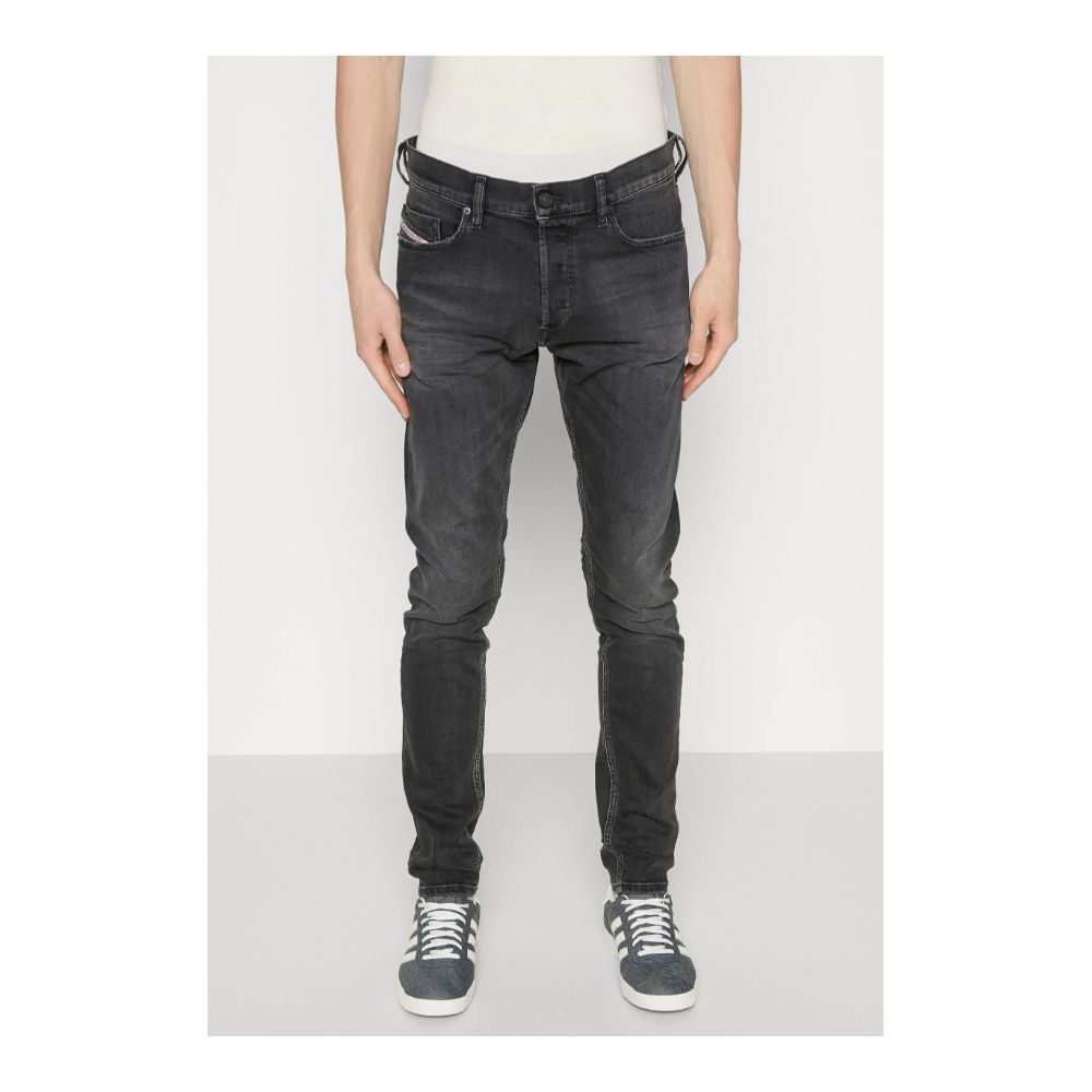 Vaqueros y pantalones de algodón negro
